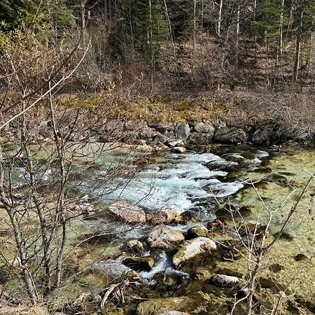 Karwendelwald Nahe Wanderweg, Skilift, Isar Und Edeka * Mittenwald
